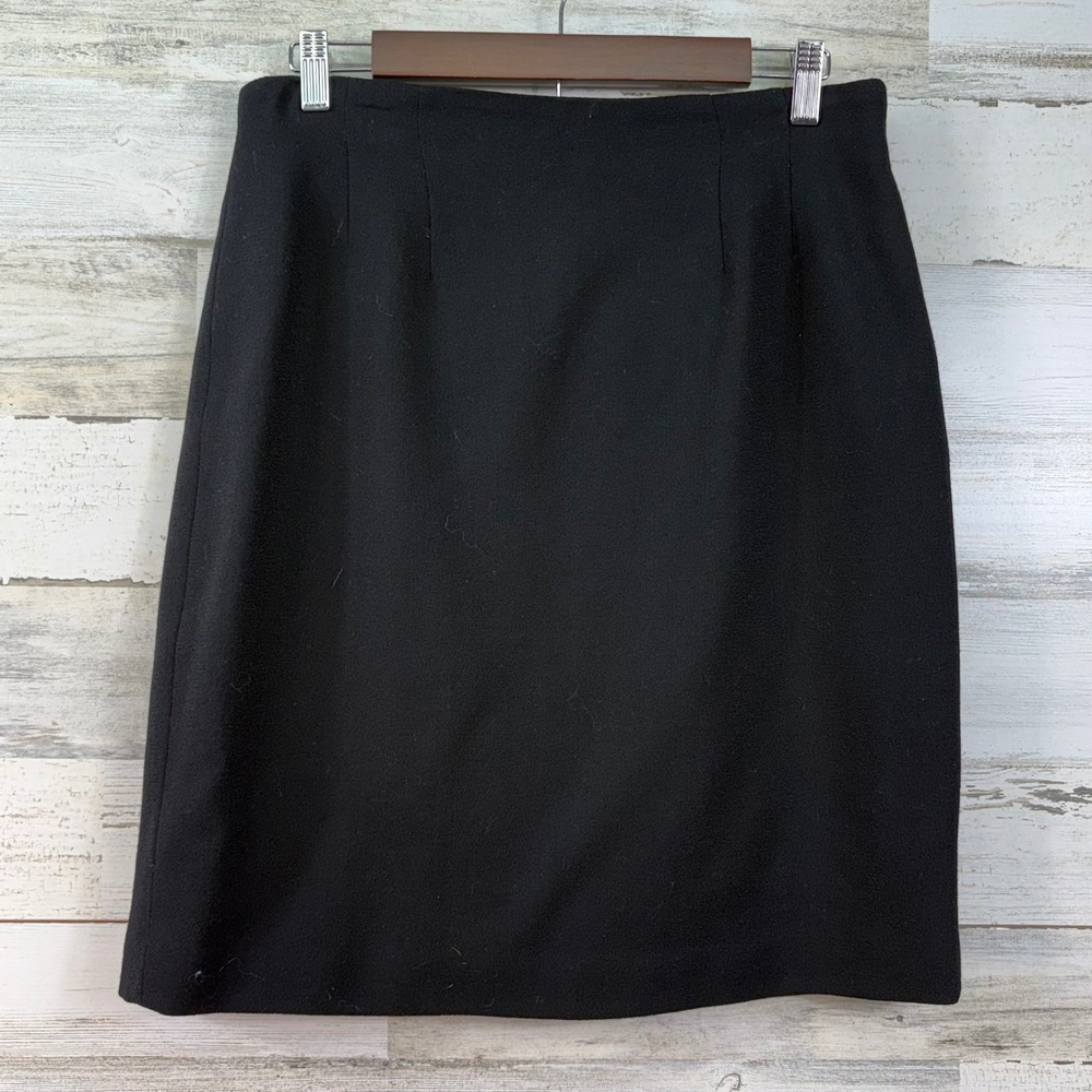 Chaus Petite Black 100% Worsted Wool Pencil Skirt 14P Minimalist‎ Lined Office